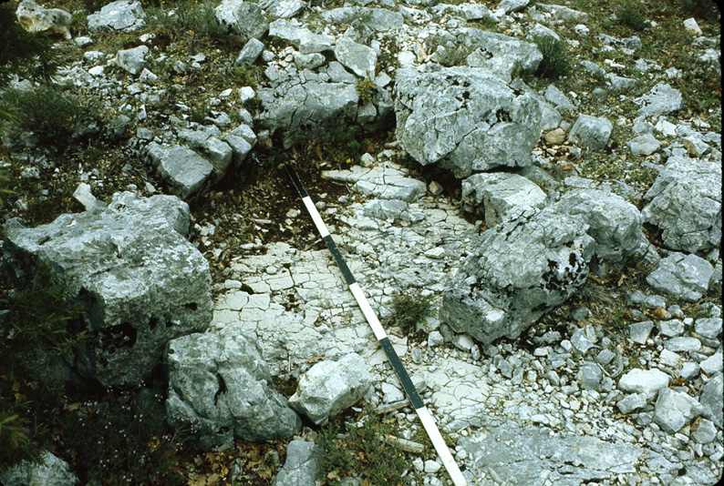 Tholos de Ste Anne 4 1974