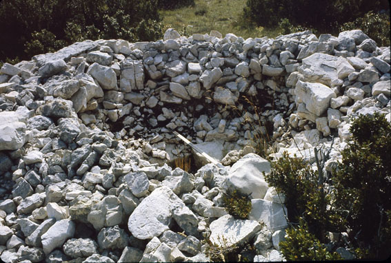 Andon Tholos de Canaux 7 1974